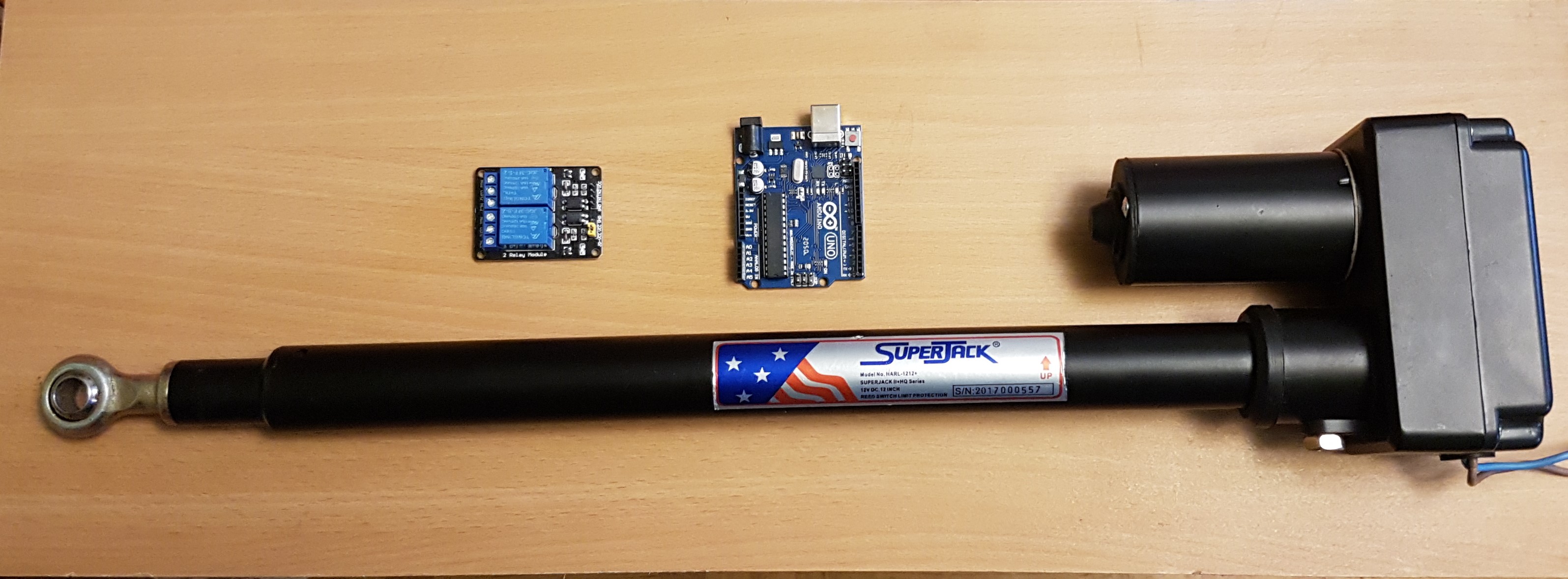 siłownik + arduino + przekaźnik mocy dwukanałowy (zestaw np. do napęd bramy)